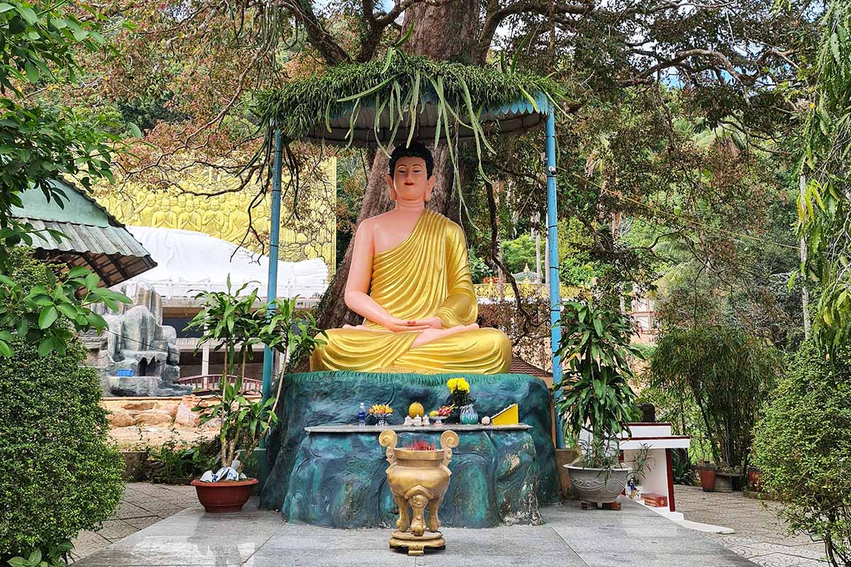 temples in Phu Quoc